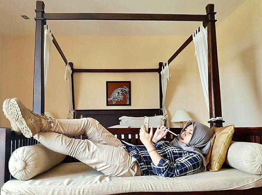 JayakartaBdg's tweet photo. A break from everything is much needed every once in while 
Pay 2 Get 3 Nights at The Jayakarta Suite Bandung only start IDR 699.000,-/night https://t.co/oRkIJOKYRu