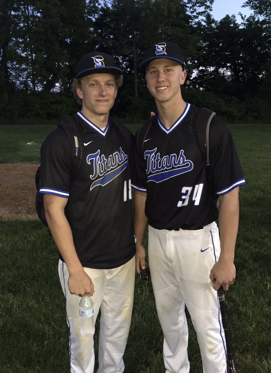 Dugare's tweet photo. Happy birthday brother💙@caseysloms18 https://t.co/OkYyGqRwMq