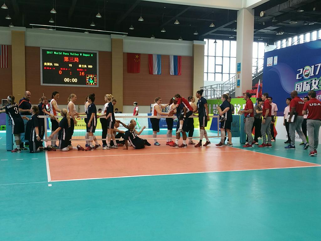 WIN!  USA takes set 3, 25-16.  Team is now 4-0, 12-0 here in pool!