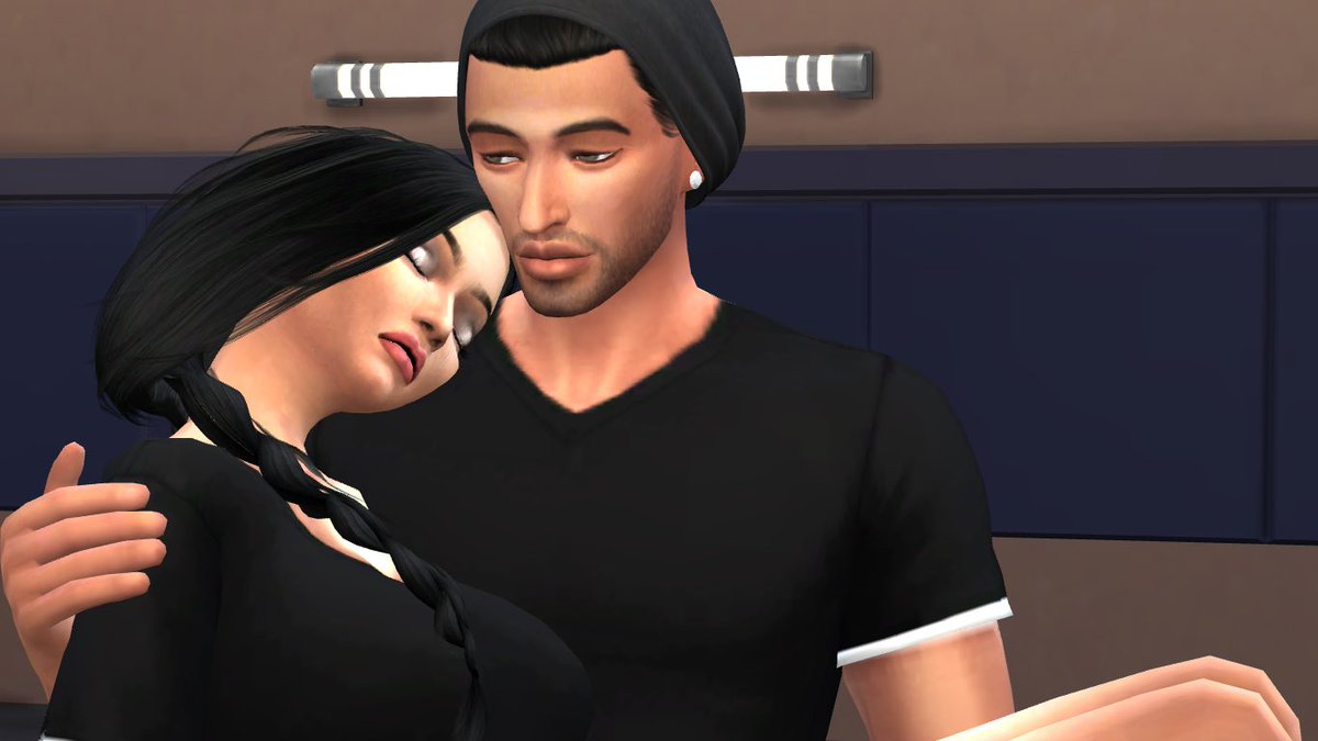 SheriBsimz's tweet photo. What is happening!?!?!!! #SneakPeek #comingsoon #isswb I'm way too emotionally attached to my characters!!! π©πππ https://t.co/PDHyHLJSeS