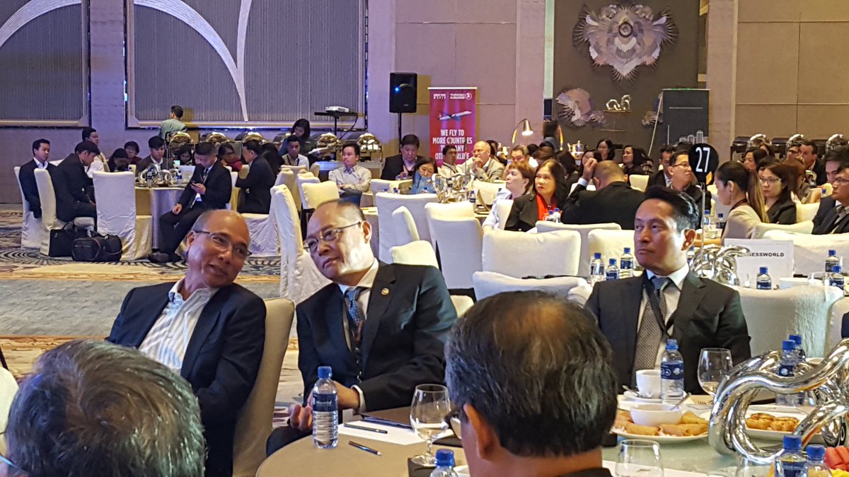 interaksyon's tweet photo. PLDT's Orlando Vea, Budget Sec Benjamin Diokno, Philex SVP Michael Toledo are also here at #BWorldEconomicForum | via @Jo_Luna https://t.co/uKqtdbJxTv
