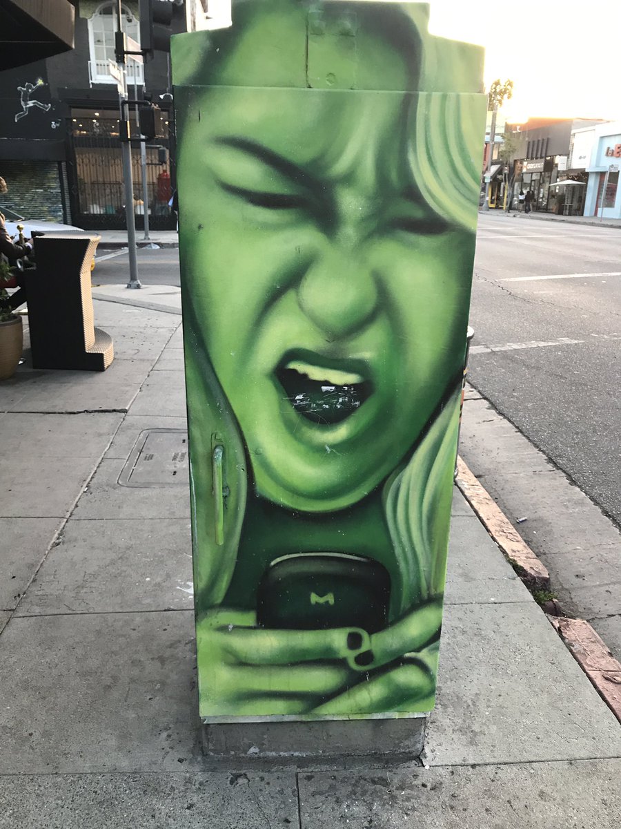 I think she got a dick pic... #datingproblems #menaregross #dating #relationships #no #hollywood #melroseavenue