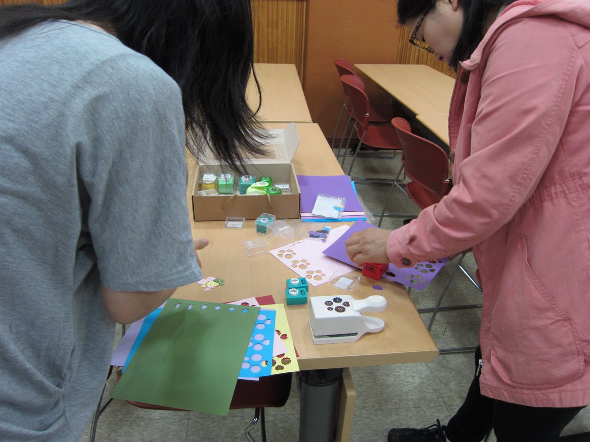 [북수원도서관]
세종대왕과 과학기기들 (북아트 활용교육) 매주 금 10시 1층 강당에서 5월12일부터 6월2일까지 운영하고 있습니다.