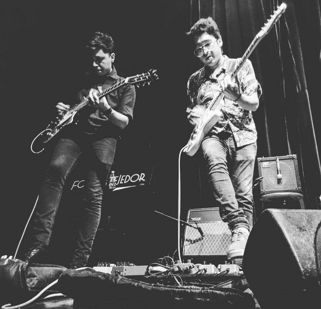 <a href="/paul_plug/">Paul Fox</a> y #pepino de <a href="/60Tigres/">60 TIGRES</a> el día de ayer en el #forodeltejedor