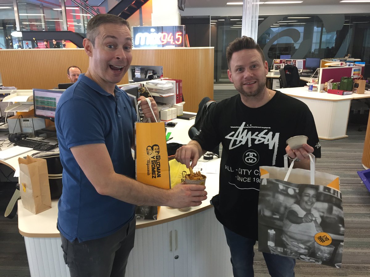 Chips ahoy! Cheers <a href="/guzmanygomez/">Guzman y Gomez</a> for the fries. Simply "Asombroso" @Mix945Perth <a href="/TimLordan1/">Tim Lordan</a> <a href="/slingstonepr/">Sling & Stone</a>