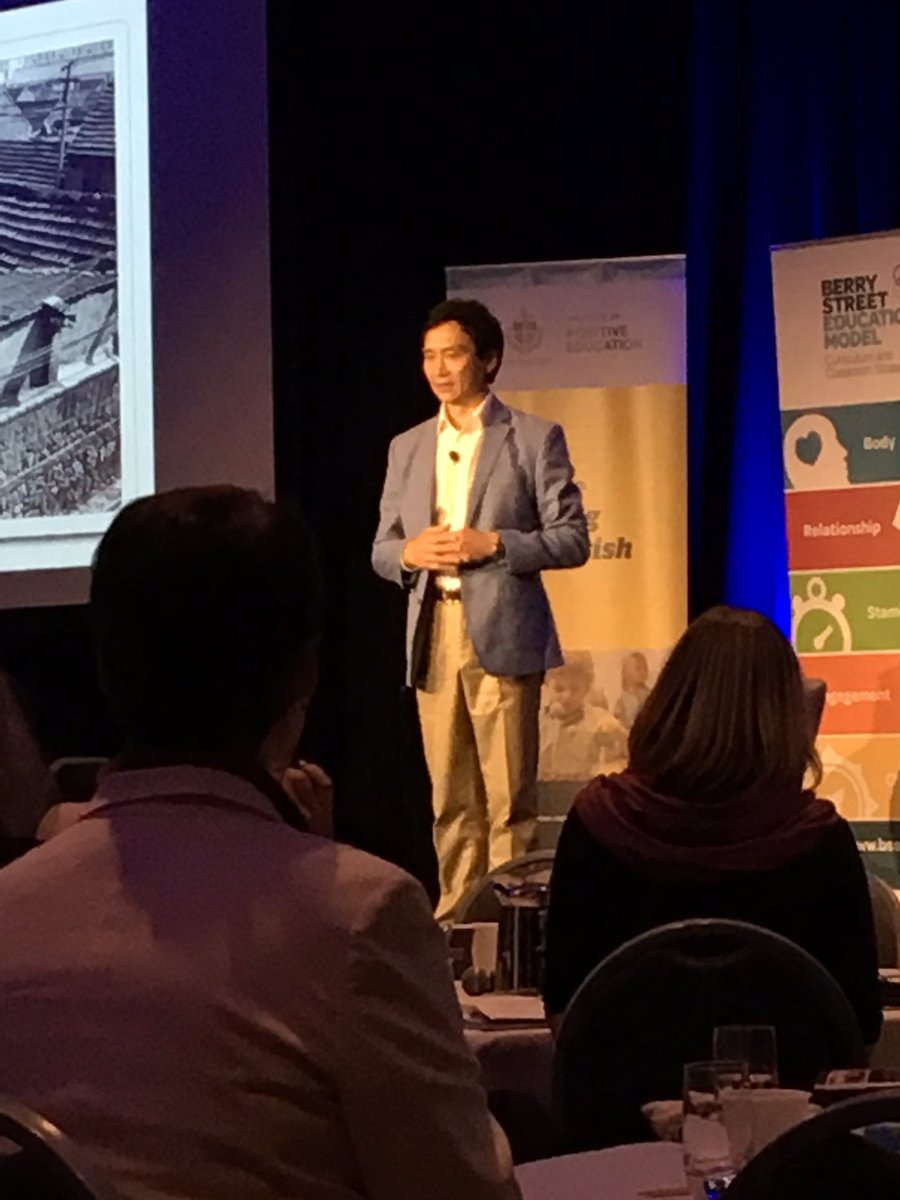 TaniainGC's tweet photo. Listening to a true story of resilience in a room of 700 people. You could hear a pin drop. Thanks Li Cunxin for sharing @PositiveSchools https://t.co/8fvGWupEMQ