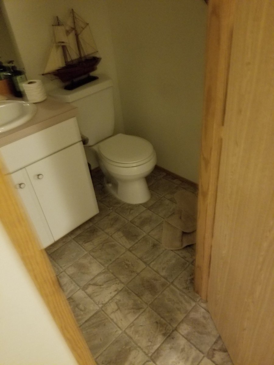 nuclearbeard's tweet image. Had to pee. Got 10k steps when opening the door. Nice boat, right?