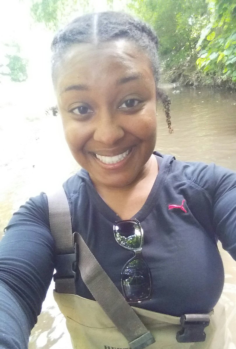 _TFFP's tweet photo. Just doing a little field work #streamassessments #fish #macros #aquaticlife #waderup #SelfieOutside https://t.co/c906j6UNTV