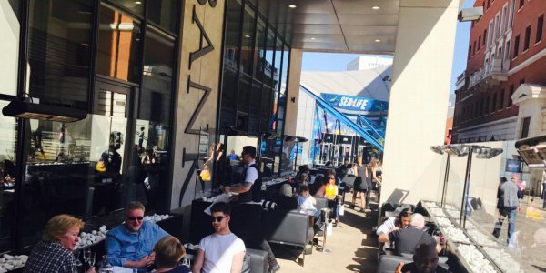 elevenbrindley's tweet image. Our neighbours at @Bank_Birmingham have got a new look terrace! #lunch #brindleyplace bit.ly/2rlMlGq
