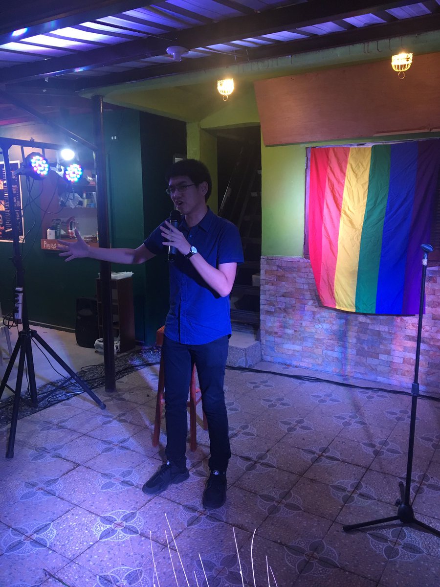 upbabaylan's tweet photo. Joseph Montecillo performing a standup comedy routine at Things Left Unspoken: Beyond Bloodlines #IDAHOT2017 #BeyondBloodlines https://t.co/dO3lnrXrlX