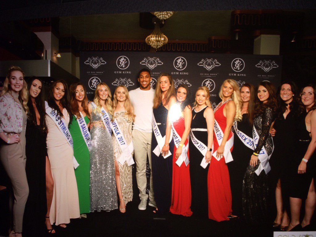 Official_MissGB's tweet photo. @KongEvents thank you so much for such an amazing night! Top event as always @AthenaLeicester @gymking_ #kongevents https://t.co/Lp33rhkWPO