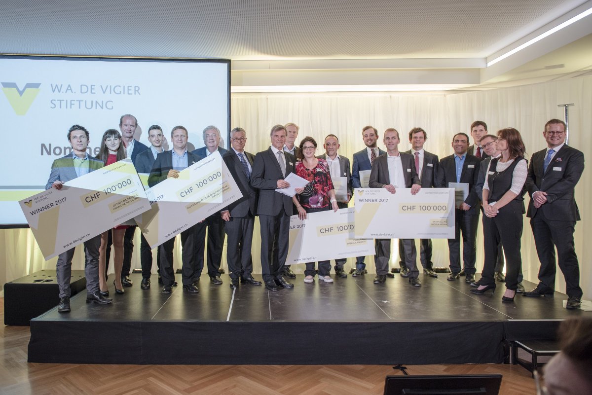 startwerk's tweet photo. 5 #CHstartups haben gestern den #DeVigier Award gewonnen. Wir haben uns mit den Gewinnern unterhalten: https://t.co/YQYazWDkpC https://t.co/31cL4QyfwR