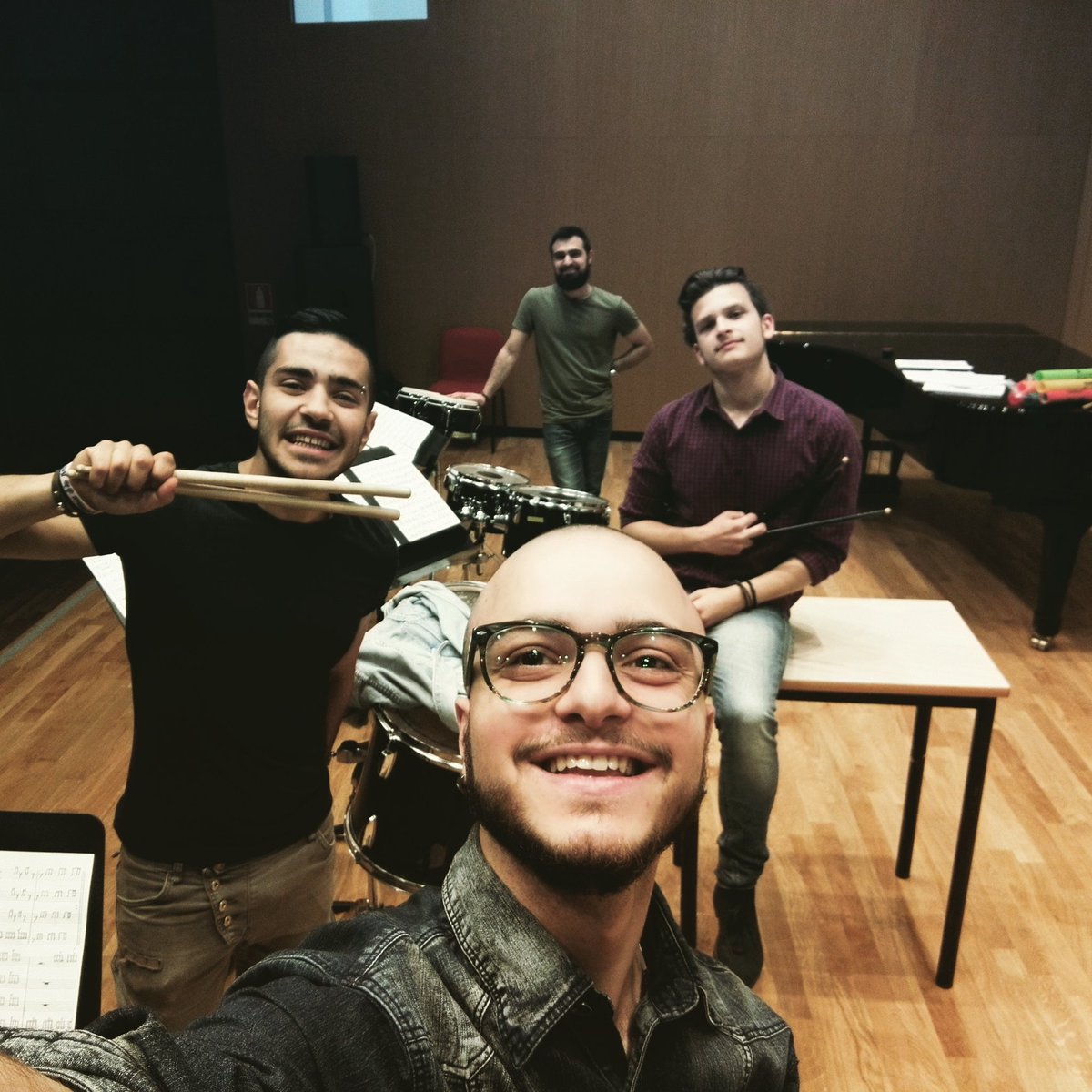 danielelivedays's tweet photo. Il debutto dei DAGA QUARTET
#drums #drumcode https://t.co/IEOKnJyA9p