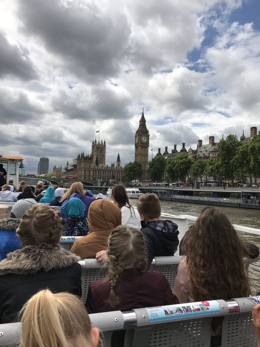 knightontmet's tweet photo. So many wonderful views 😃 https://t.co/FRtGazN5YK