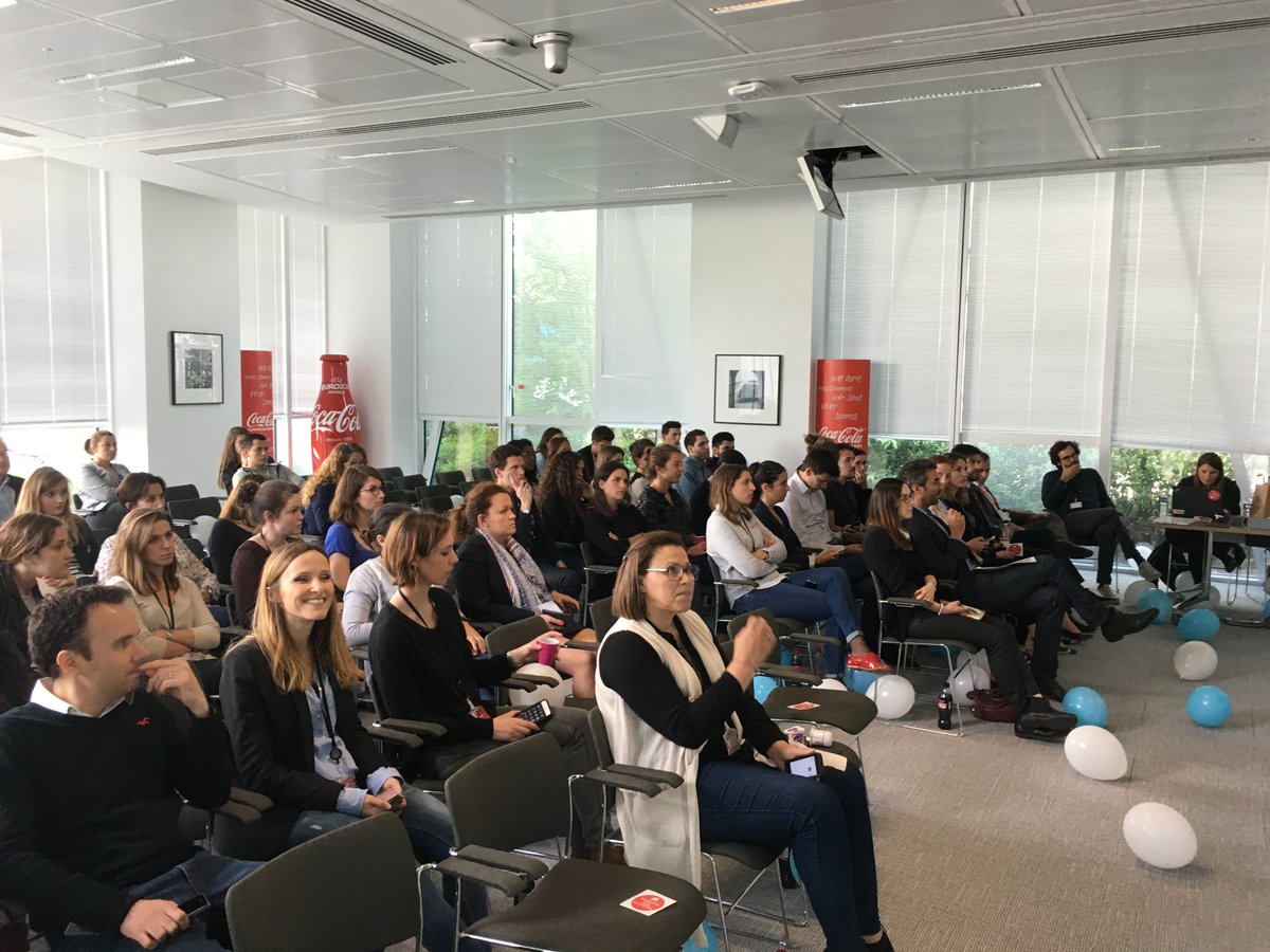 CocaColaEP_FR's tweet photo. C'est parti pour notre #DigitalFriday dédié ce mois-ci à la #Foodtech ! Bienvenue à @xboidevezi @CBreuillet @Kuantom_ @tassiopee ! https://t.co/09aL05LDSa