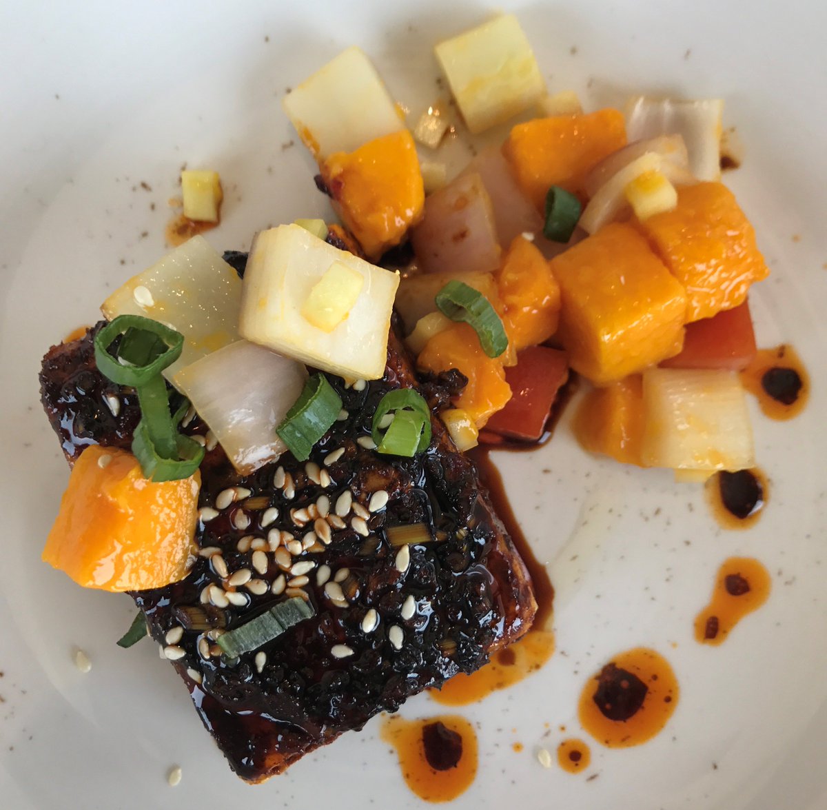 ht48hours tweet media