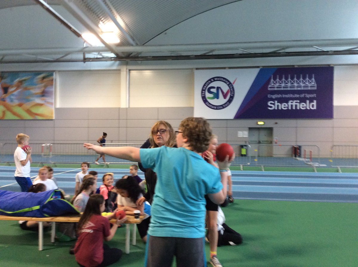 Year6WCPS's tweet photo. We had a FANTASTIC time at the Institute of Sport this morning. Well done Year 6 #WCPSedu https://t.co/IBdE3pCzZu
