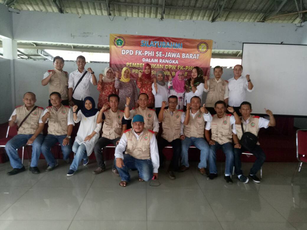 cepti9's tweet photo. IKATAN PERAWAT HONOR INDONESIA KAB.TASIKMALAYA https://t.co/cloc2qJBbp
