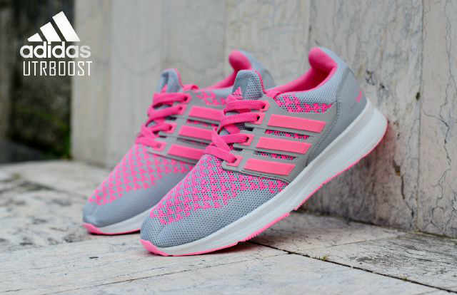 Adidas ultraboost women
Harga 190.000
Ukuran 37-40
Info order langsung hubungi kontak di bio
