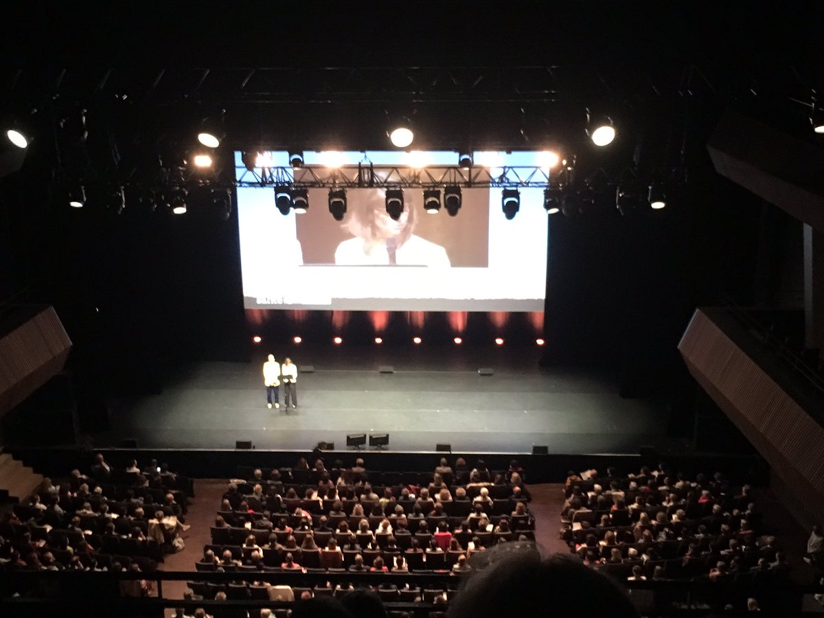 Journée Meditation 2017 <a href="/sallepleyel/">Salle Pleyel</a> : c'est beau de voir que ces sujets prennent de plus en plus d'importance !