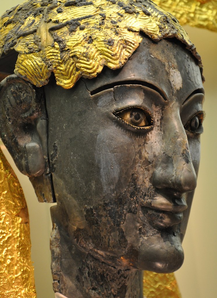 VeraCausa9's tweet photo. Apollo chryselephantine [gold &amp; ivory] burnt sculpture fragments [head details] made in Ionia,Archaic 6th c.BC-Archaeological Museum, Delphi https://t.co/akLdf7vr6G