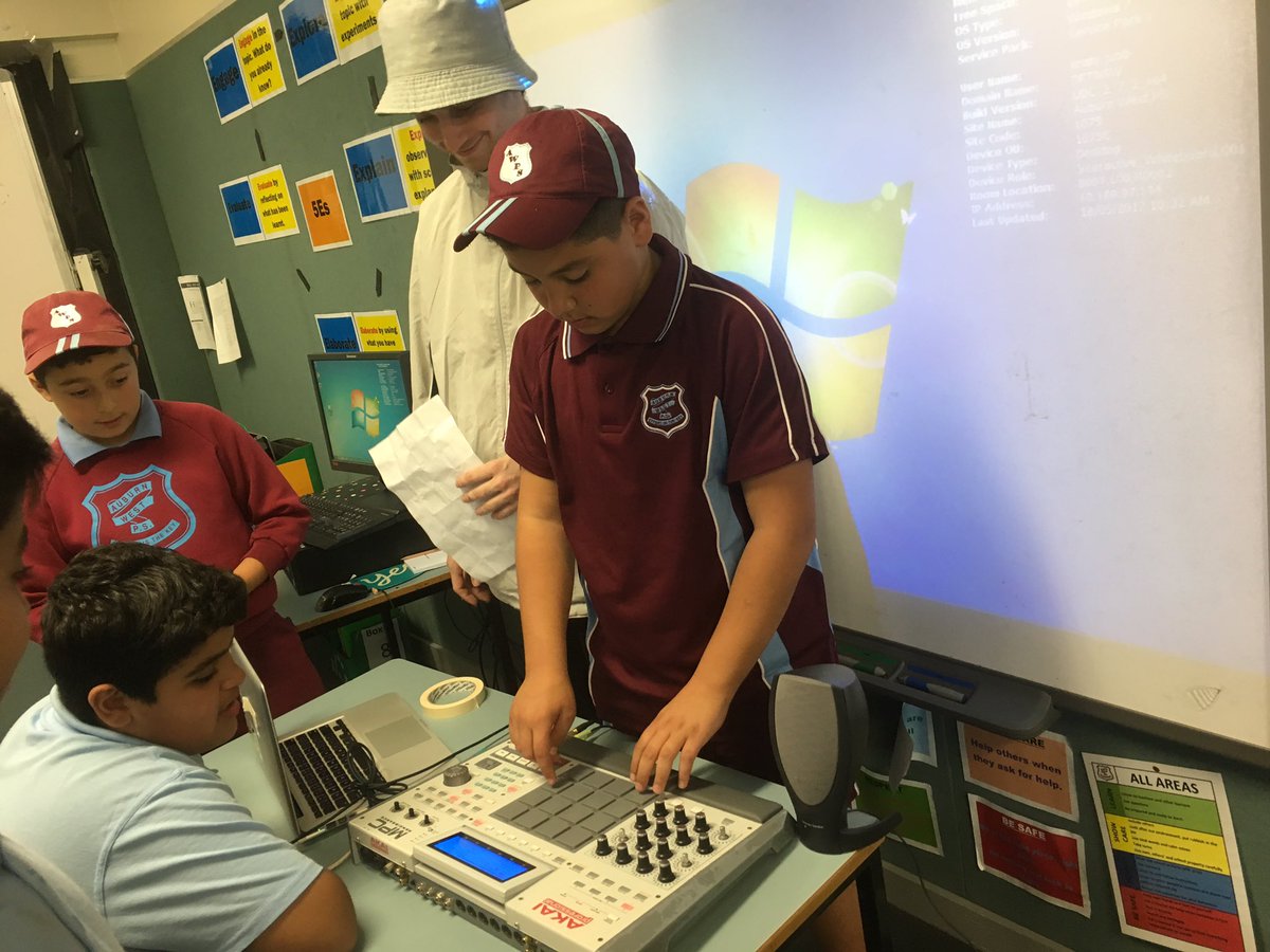 kristyj78's tweet photo. Some of our stage 3 students worked with a hip hop producer and @danhaesler this week writing raps about who we are. We're a lucky bunch https://t.co/lZhwOX65dd