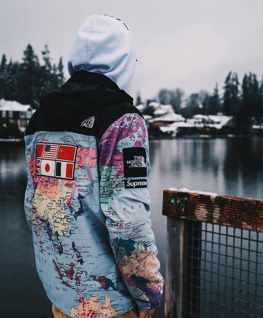 eshonburgundy's tweet photo. #extradope #fashion โข
โข
#RP @highsnobiety https://t.co/LeCM5iKd1k https://t.co/yjV5CGyYmK