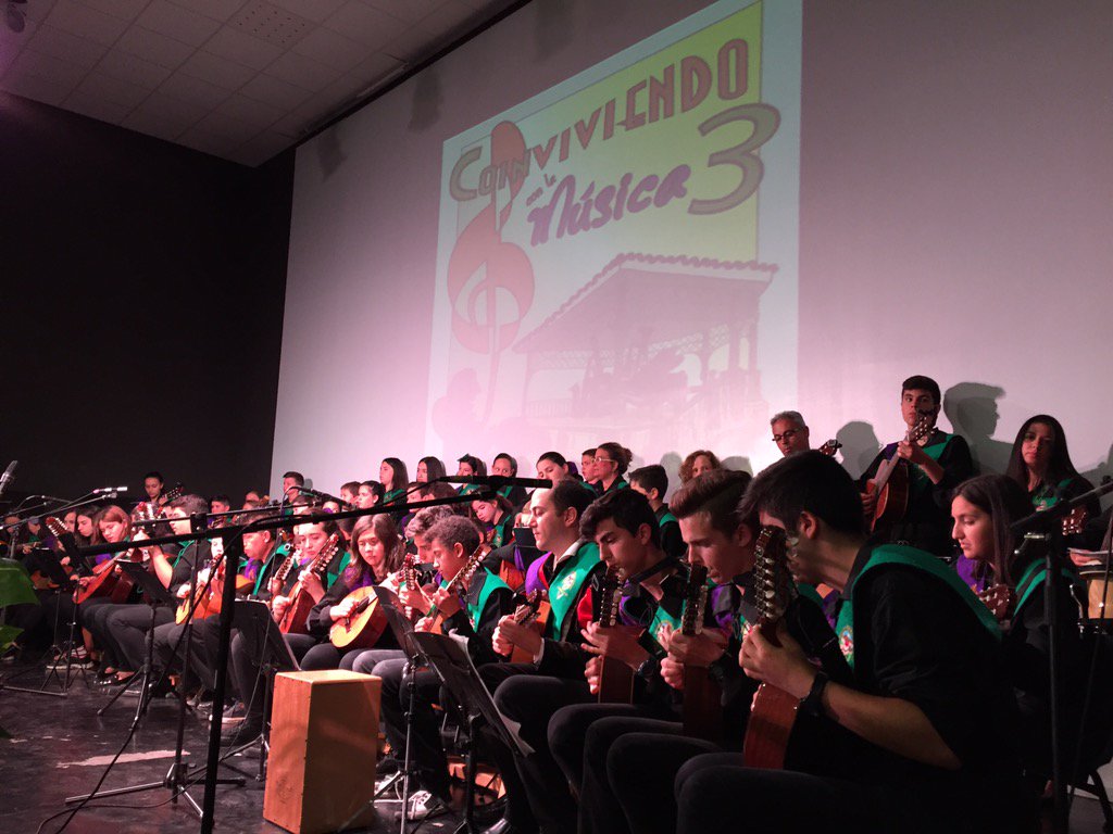 francointw's tweet photo. Espectacular la Rondalla de Huertas Viejas #coinviviendo3 https://t.co/xR8RtKSll9