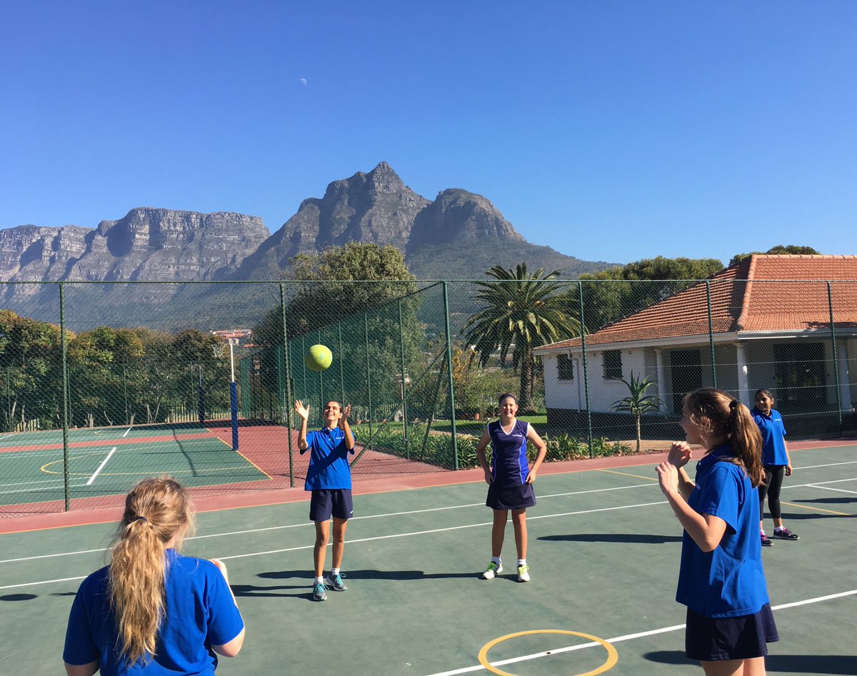 RGHSPE's tweet photo. Grade 8 Rustybugs warming up &amp; participating in ball skills before netball 🏀 https://t.co/KTF89nkUv3