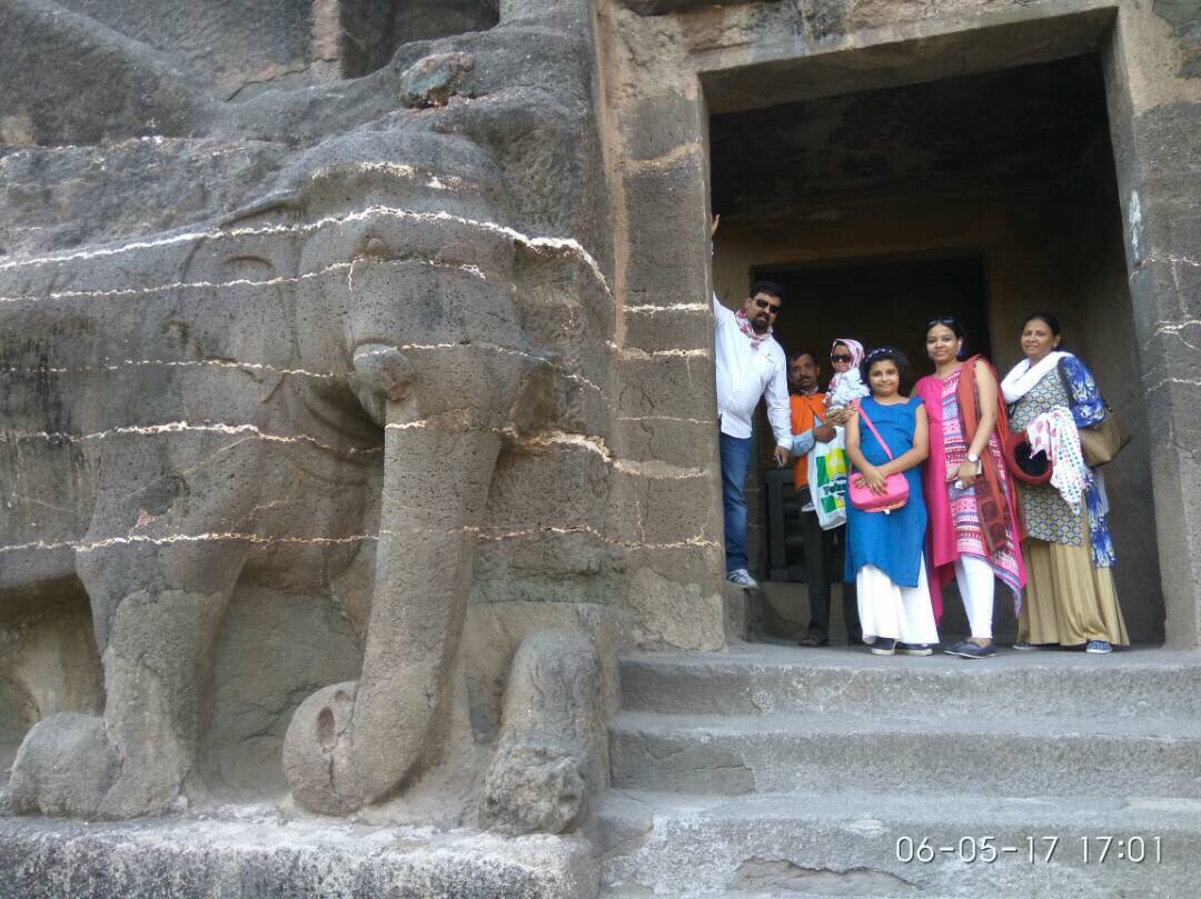 nitinkhandvikar's tweet photo. 4/05/2017: Visited #AjanthaCaves, wonderful experience.. every Indian must visit this Buddhist Historical site.... https://t.co/jF7i0IP7Hb