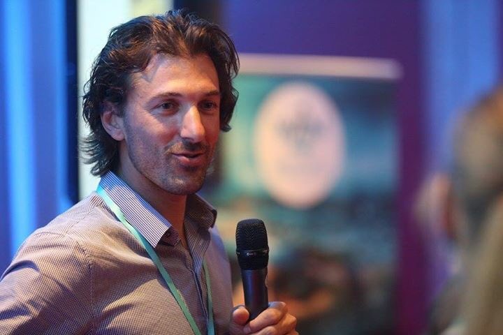 "I've also crashed.it's ok.You stand up and try again.You keep going" <a href="/f_cancellara/">Fabian Cancellara</a> to #Win4Youth ambassadors