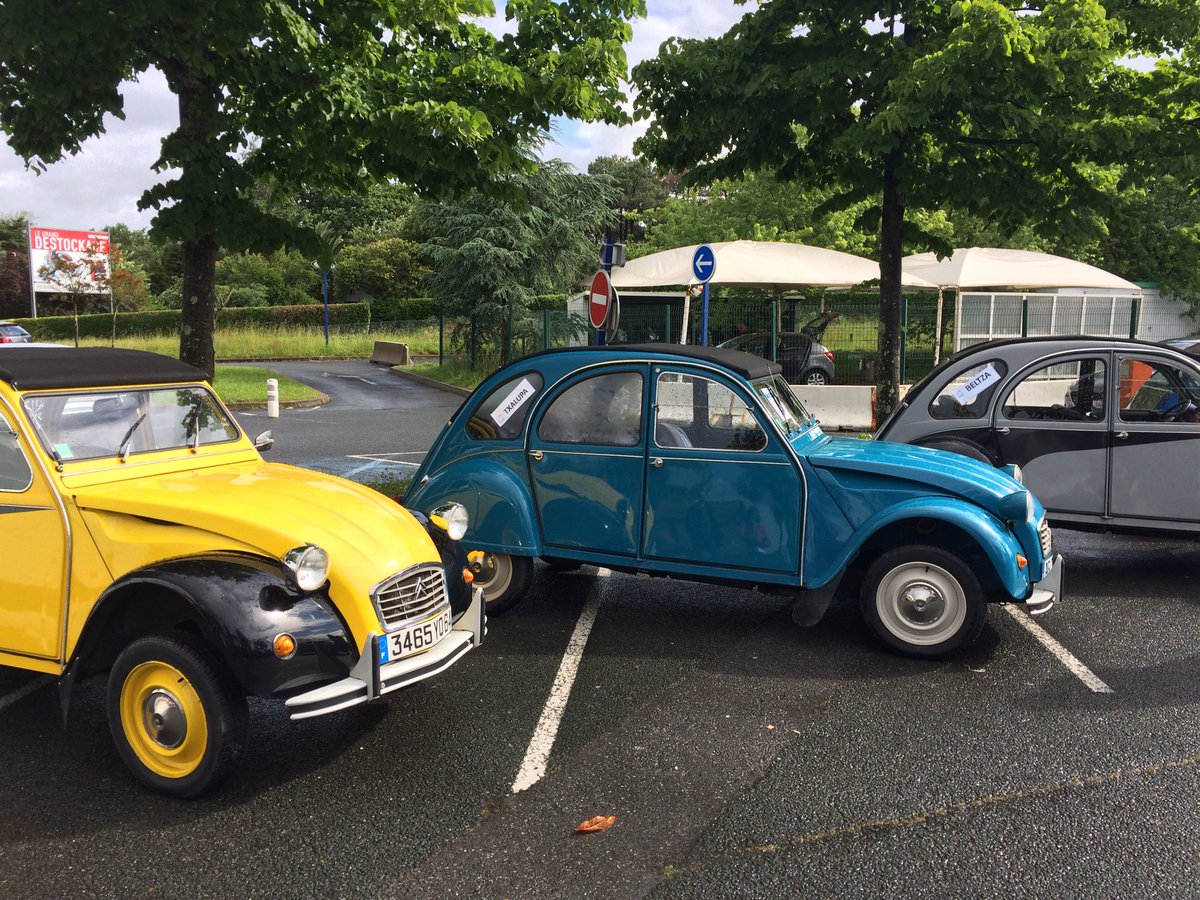 periclesinsight's tweet photo. En voiture ! C'est parti pour le séminaire #periclesgroup https://t.co/gx6GnW2oUu
