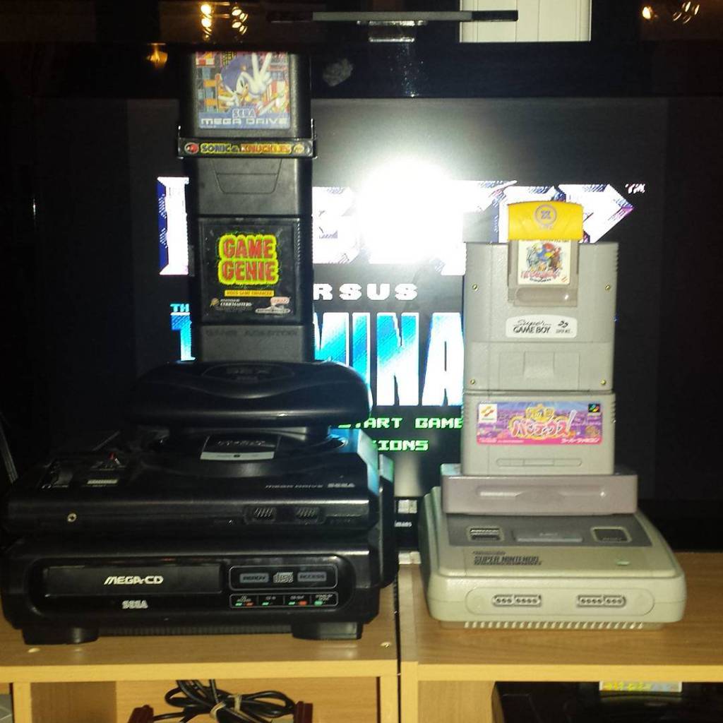 retrotechinfo's tweet photo. Towers of power 
#retrogaming #retrogamingsetup #Sega #megaeverdrive #sonic #gam… https://t.co/q8X2Fa8Vcz https://t.co/5DHKlPulRB