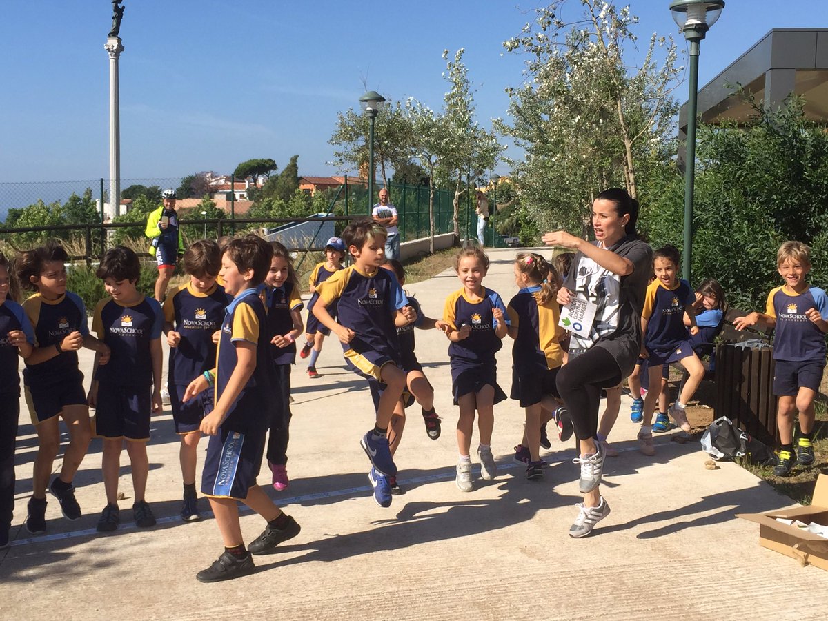 Novaschool_Ben's tweet photo. Preparados, listos... Ya! #carreracontraelhambre #Solidaridad #Málaga #Benalmádena https://t.co/er3eo27O8w