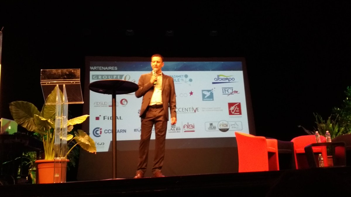 Des intervenants passionnés &amp; passionnants! Très belle soirée sur le #Digital et l'#innovation! #cap2050 @cjd_france  #fierdetrepartenaire