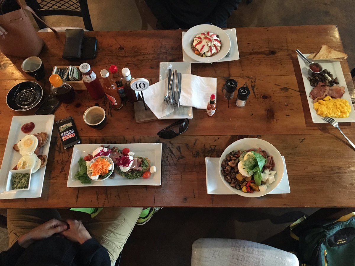 PygaEuroSteel's tweet photo. Right way to start the SA Champs weekend in Cascades 💪@CoffeeberryCafe good food, great vibe &amp; even a @PYGABikes on the wall 🇿🇦 https://t.co/ePwHLAL7ka