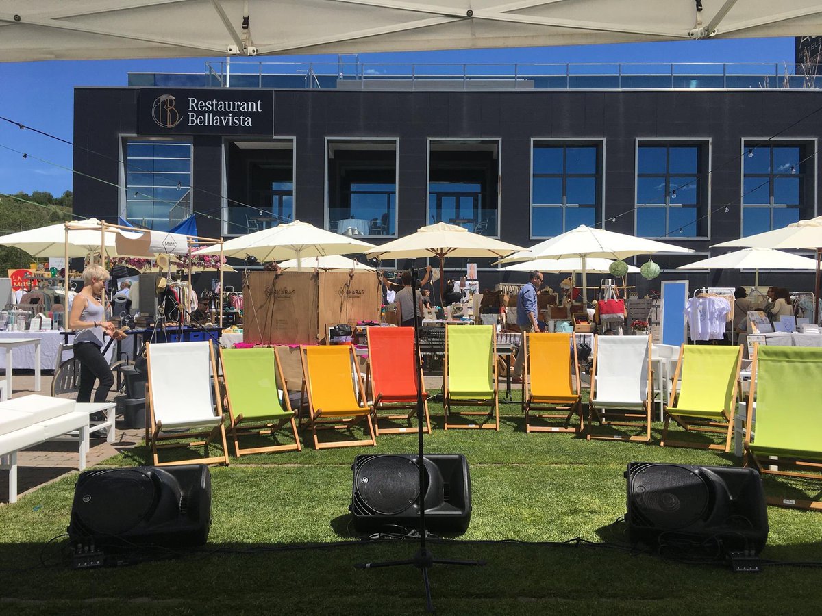 JUMPACKMUSIC's tweet photo. 🌞📢 Fa una setmana estàvem a @lamussmarket ! GRÀCIES per confiar en nosaltres! 😄🙏

#Jumpackos
https://t.co/dy9rCLi1ea https://t.co/44ne3NvCvs