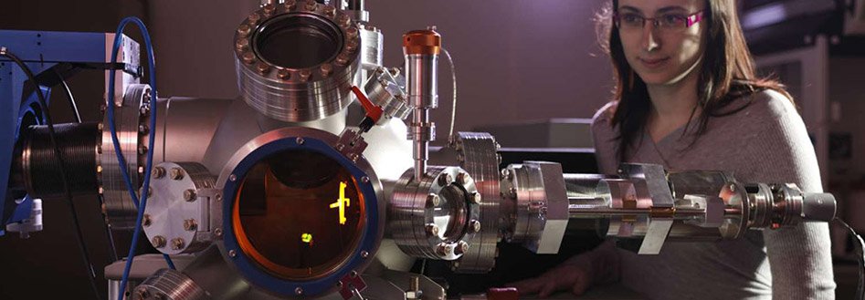 CS__Research's tweet image. Discover our Lab series. Today’s focus: Structures, Properties and Modeling of Solids Laboratory #research #science bit.ly/2q2Ib4w