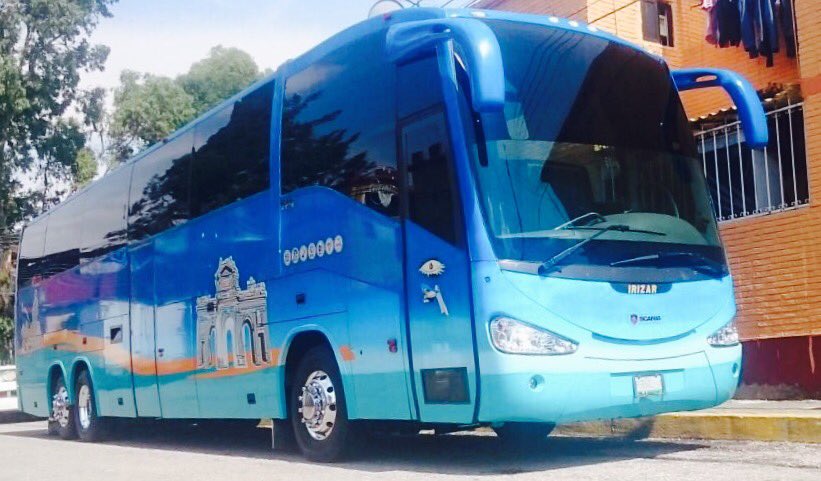 PSTMSPBS's tweet photo. IRIZAR 49 Plazas https://t.co/S2gddfVeFe