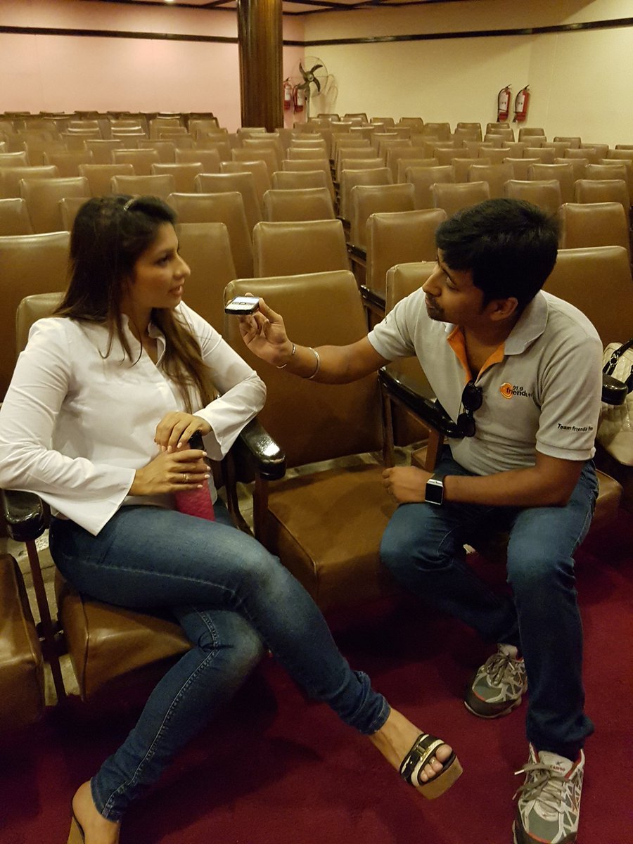 Rj_Animesh's tweet photo. @TanishaaMukerji Had a great time with you Tanishaa #SuperbInterview @919friendsfm #Kolkata @kfc #AddHope @kfcinIndia @smilefoundation https://t.co/DPwT30ucZS