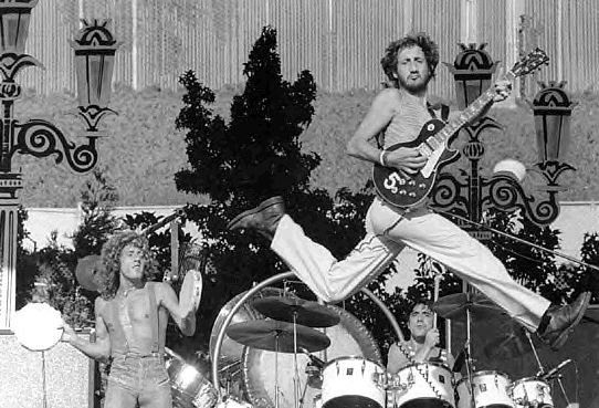 Happy birthday Pete Townshend, 72 today 