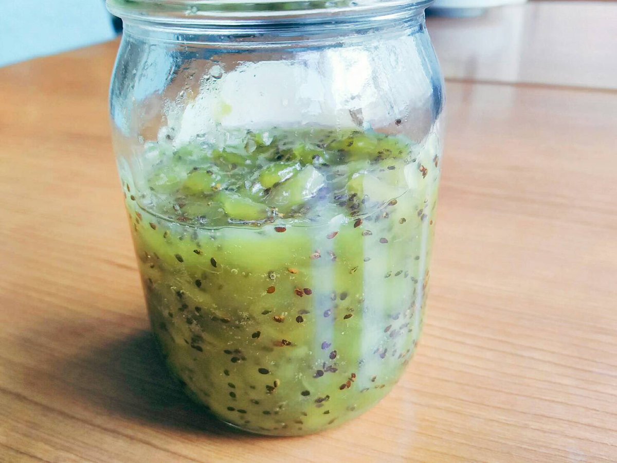 CiscoOcean86's tweet photo. マクロビサラダ🥗
自家製のキウイ🥝コンフィチュールがベースのヨーグルトソースで😌 https://t.co/VeBcwLty2R