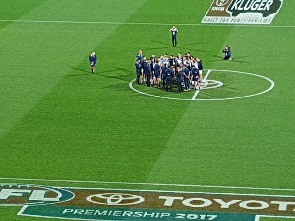 mcgrath_cory's tweet photo. @GeelongCats Pregame meeting at the new &amp; improved Symonds Stadium #AFLCatsDogs. @NIRS_AFL Fri Night footy team @bazman14 @Chris_Johnson2 https://t.co/f4WnWJsDK8