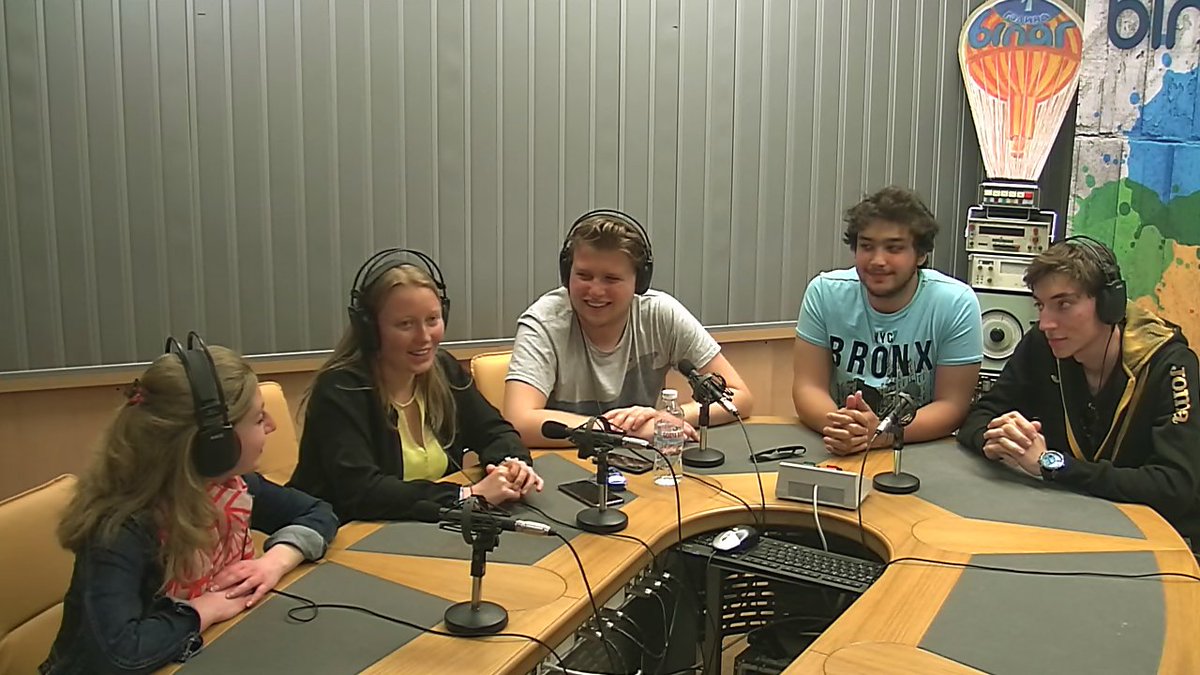 Makharadzeana1's tweet photo. #EuropeOnAir #БНР #working #greensofia #Bulgaria #radio #team https://t.co/42nsB7jnIq