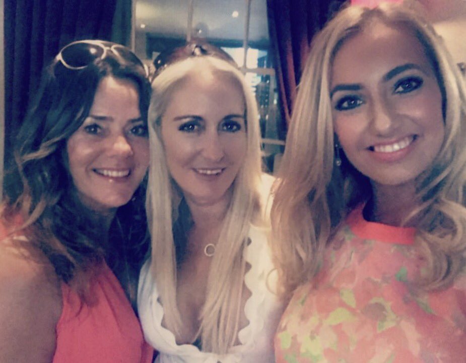 Fodders2309's tweet photo. Good day yesterday #YorkRaces #DanteMeeting @emcapper @helenwindass https://t.co/40MAk4CXMz