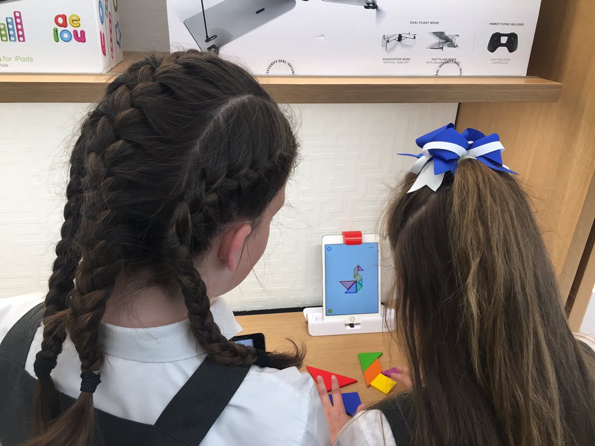 PrescotPrimary's tweet photo. We are creating videos about our day out to #AppleLiverpool #TodayatApple https://t.co/WdZcPIglxt