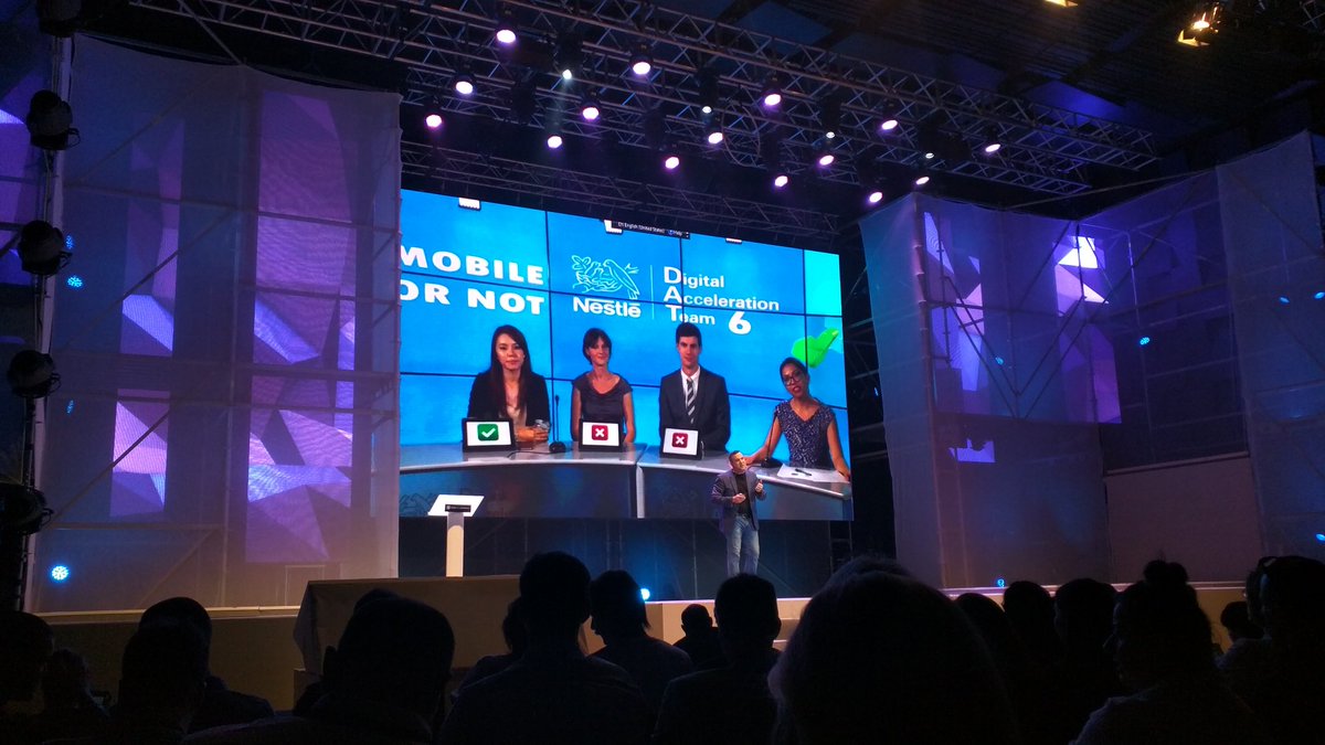 NewsfeedCz's tweet photo. Skvělý @pblackshaw na #EngagePrague: když nepomůžou mema, zkuste to prosadit interně jinak :) (mobile friendly or not 'gameshow') https://t.co/CMQcVFTS1P