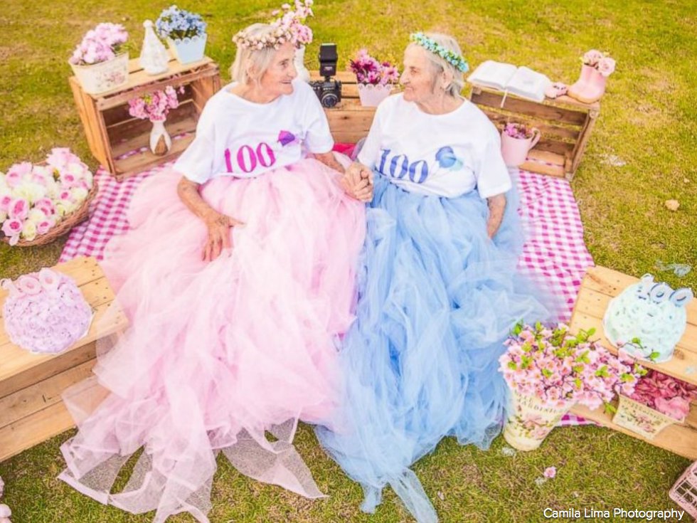 ABC's tweet photo. Twin sisters celebrate 100th birthday with whimsical photo shoot - a great present for them and their big family. https://t.co/1BT1oYWgPH https://t.co/vchP1rECy9