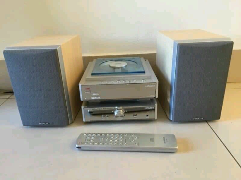 MarketZim's tweet photo. Hitachi mini HiFi
$180 - Lesedi

Mini HiFi for sale inbox 0780633851 https://t.co/jn4CLxslQD