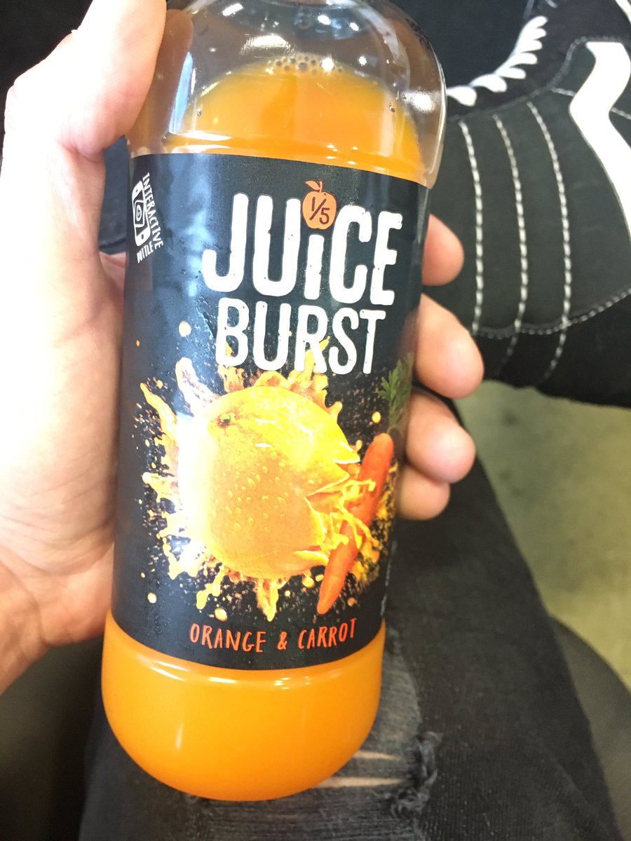 WearsNeville's tweet photo. The lads are starting the day at training with @JuiceBurst the orange and carrot is a club favourite absolutely lovely..#fruit #fresh #drink https://t.co/36R0XFds2q